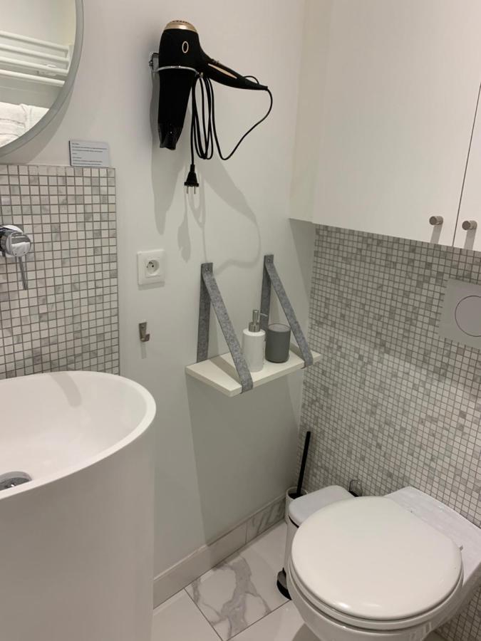 Apartment Ground Floor,959380390:JPEG